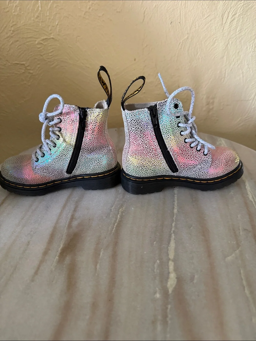 Dr. Martens Kids Iridescent Pastel Lace-Up Boots